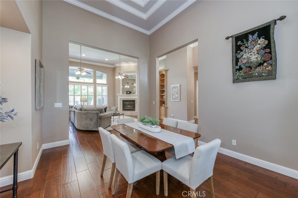 10678 N Medinah Cir, Fresno, CA 93730