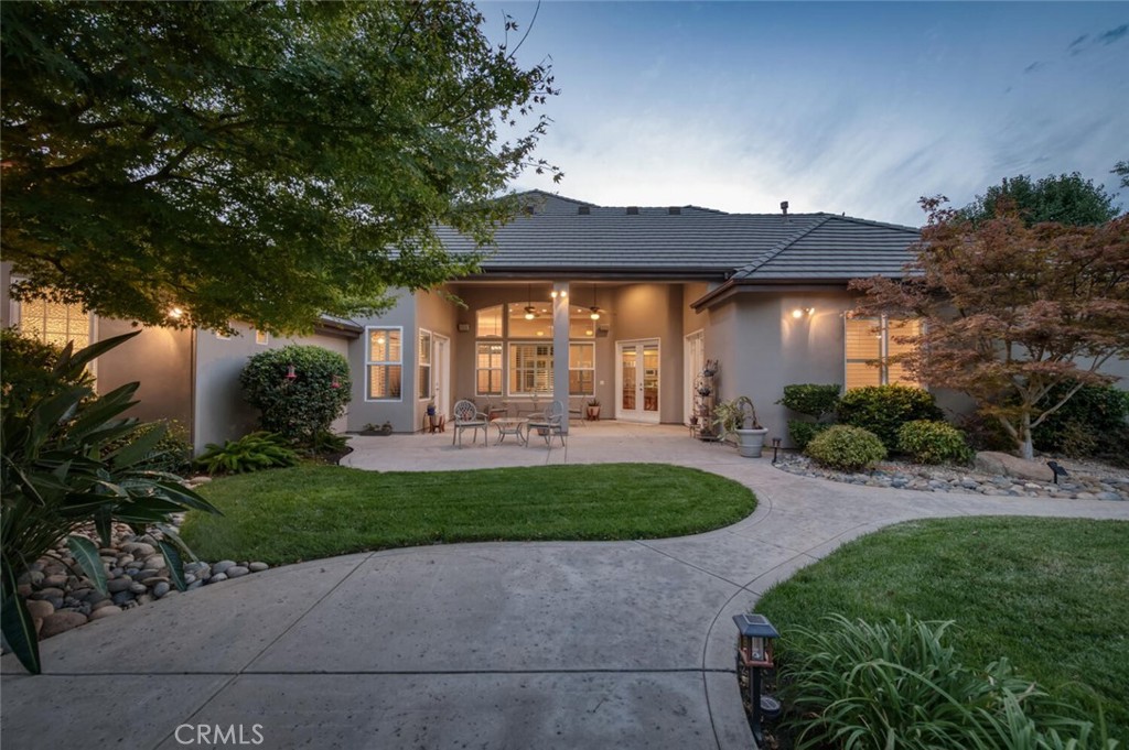 10678 N Medinah Cir, Fresno, CA 93730
