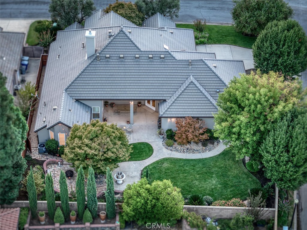10678 N Medinah Cir, Fresno, CA 93730