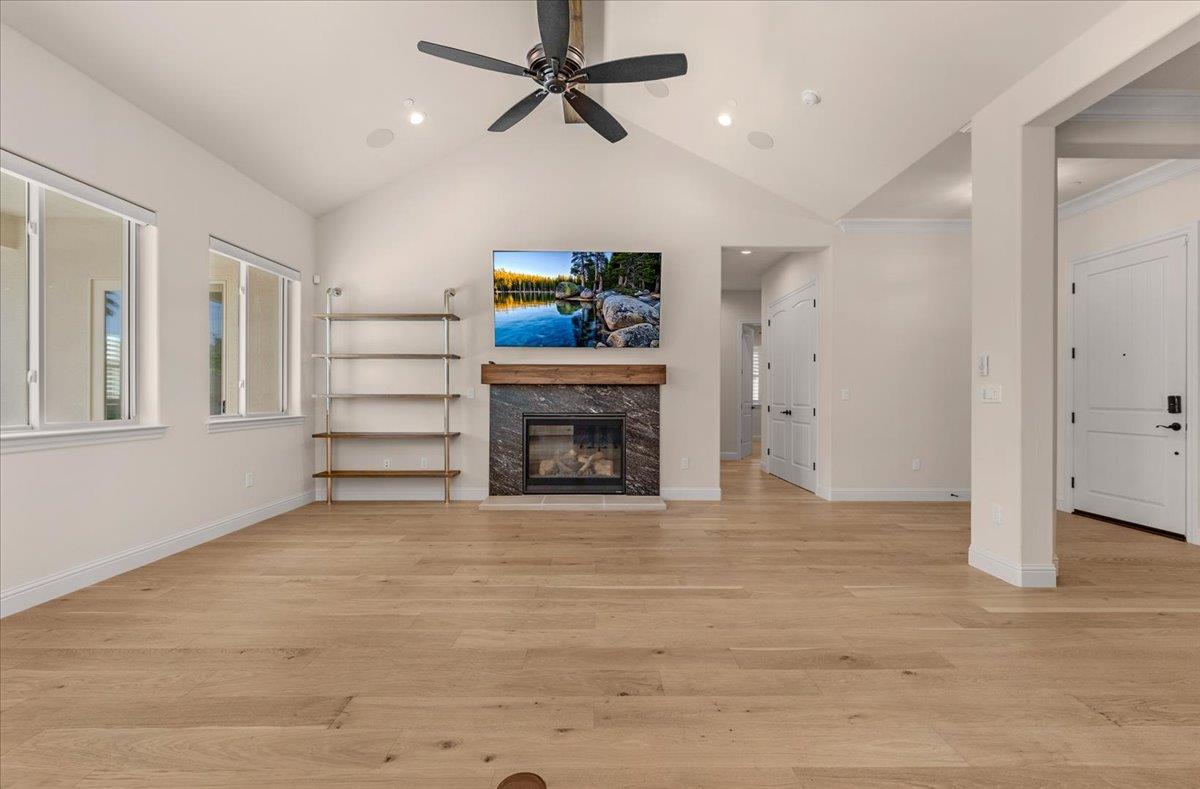 2117 E BIRDIE, Fresno, CA 93730