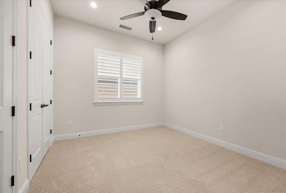 2117 E BIRDIE, Fresno, CA 93730