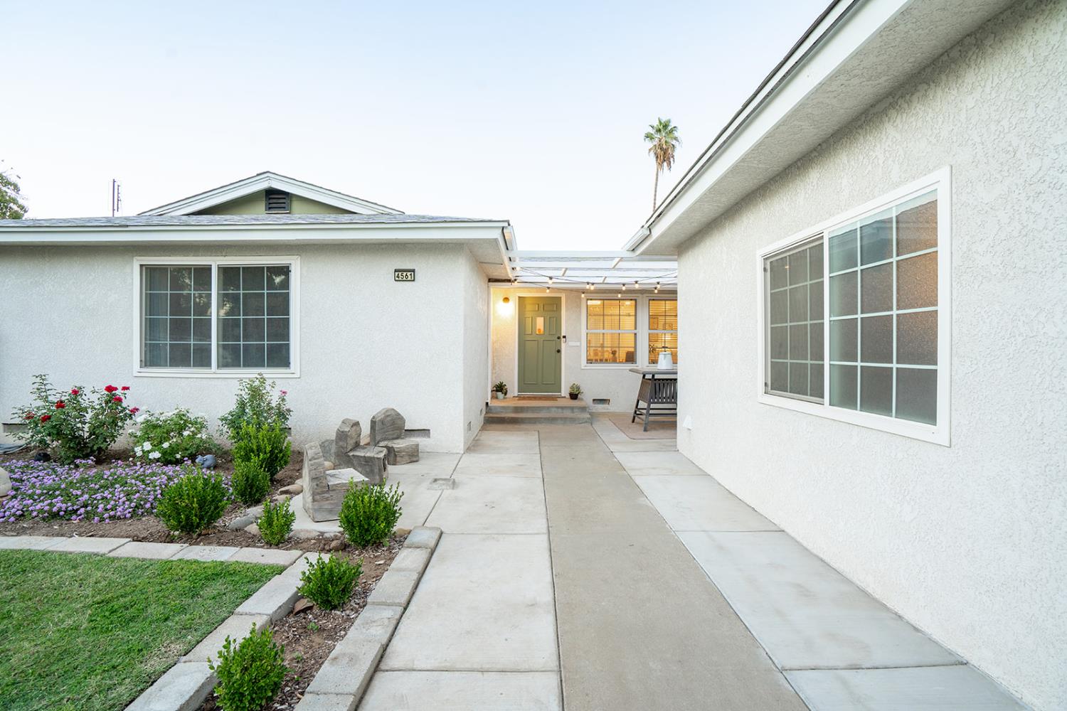 4561 E Norwich Ave, Fresno, CA 93726