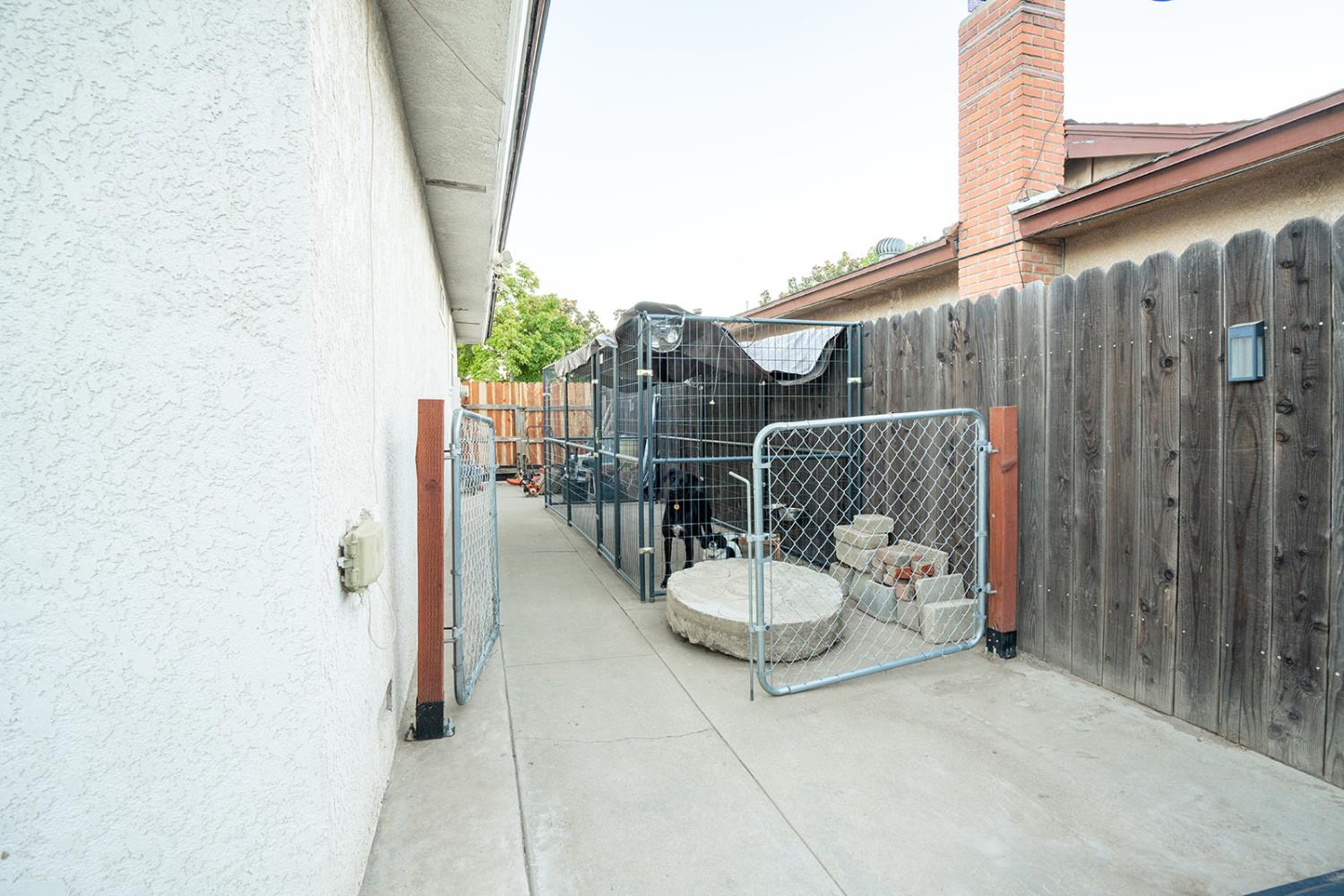 4561 E Norwich Ave, Fresno, CA 93726