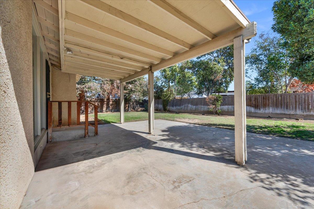 4740 N Valeria St, Fresno, CA 93726