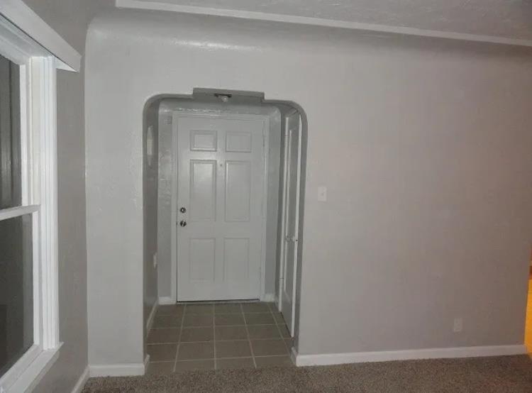 1806 E Clinton Ave, Fresno, CA 93703
