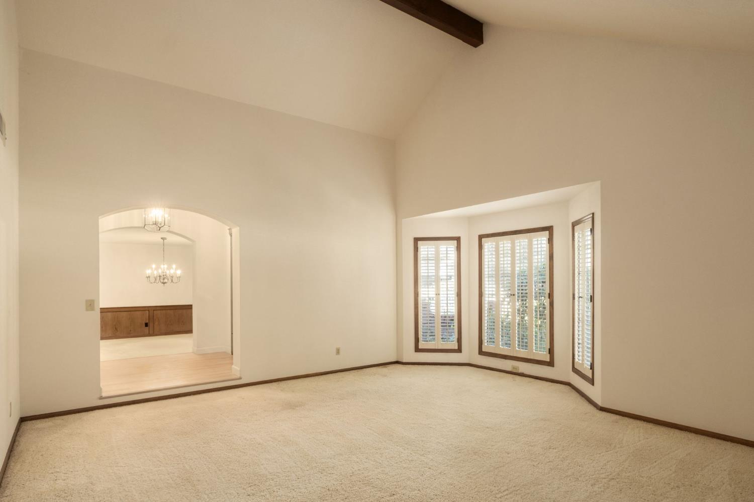 3737 W Minarets Ave, Fresno, CA 93711