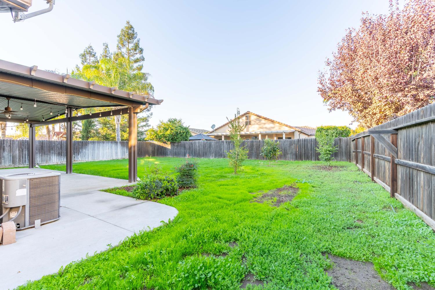 6910 W Gibson Ave, Fresno, CA 93723