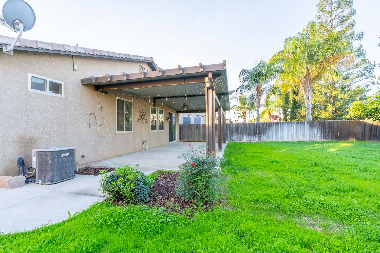 6910 W Gibson Ave, Fresno, CA 93723