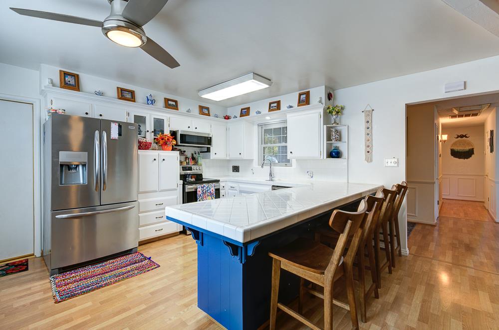 4456 N Dearing Ave, Fresno, CA 93726