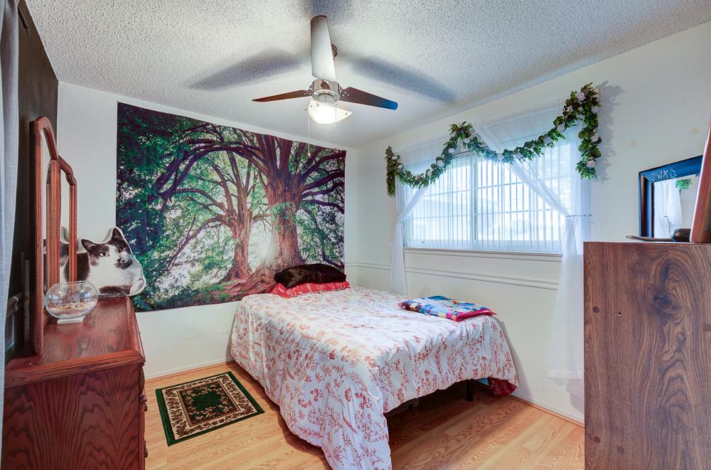 4456 N Dearing Ave, Fresno, CA 93726