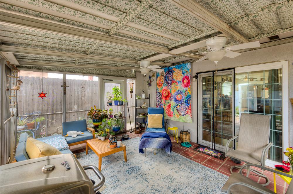 4456 N Dearing Ave, Fresno, CA 93726