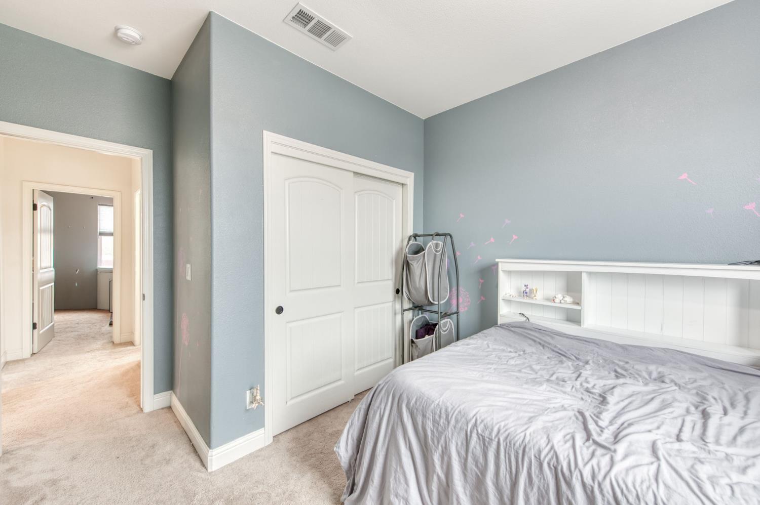 4407 N Casey Ave, Fresno, CA 93723