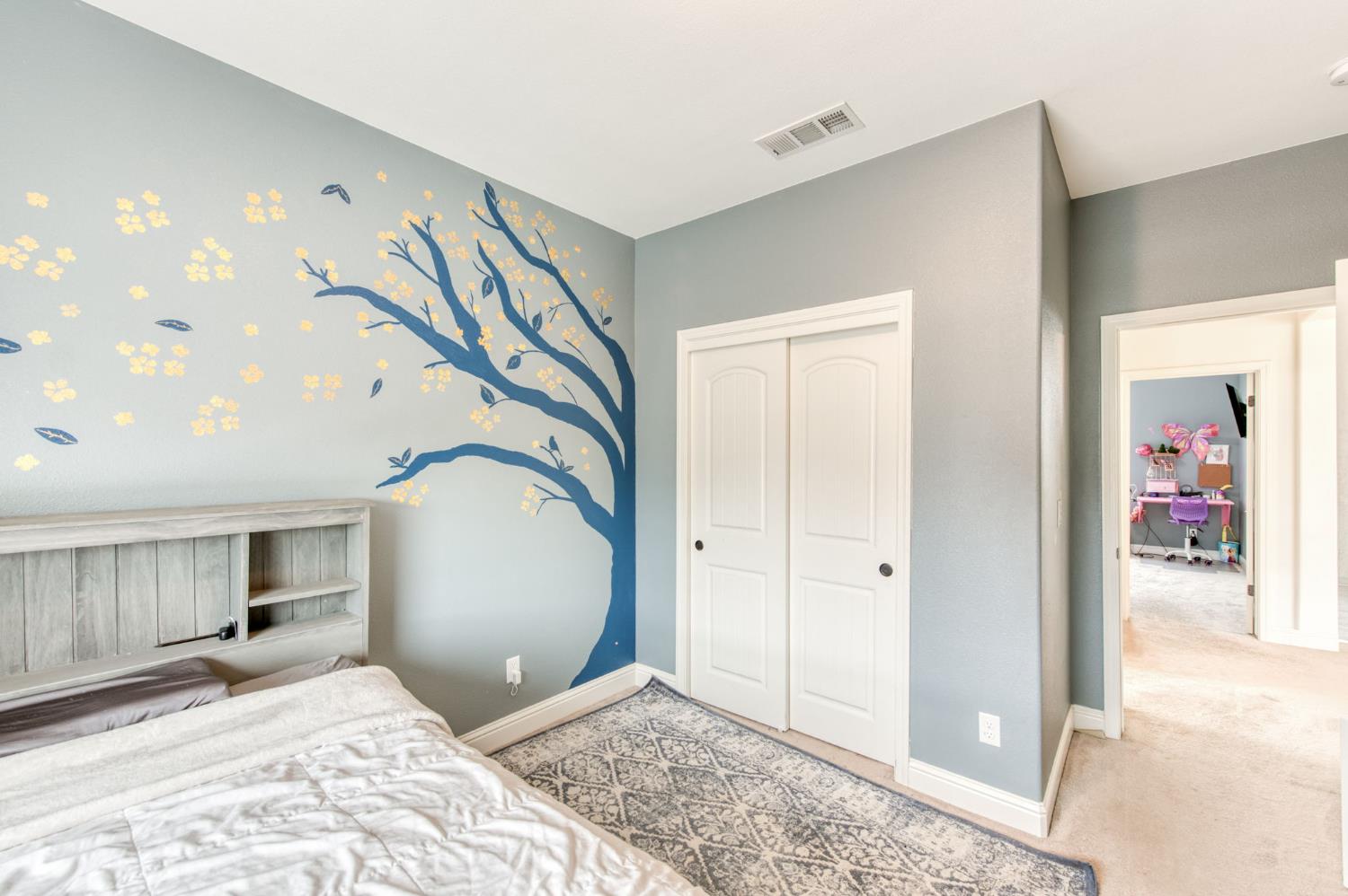 4407 N Casey Ave, Fresno, CA 93723