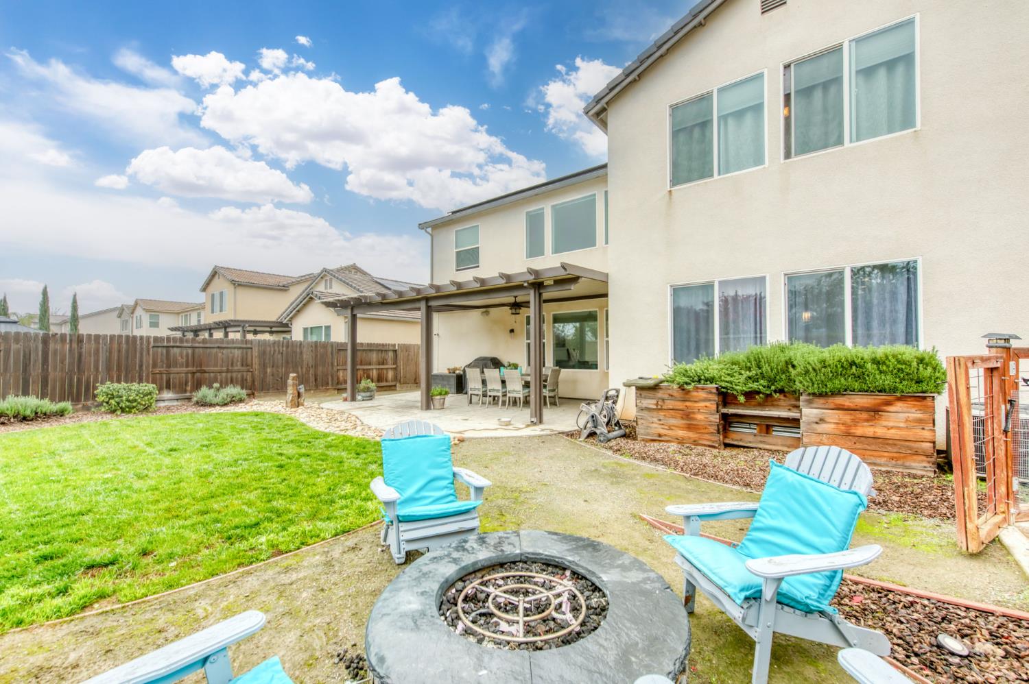 4407 N Casey Ave, Fresno, CA 93723