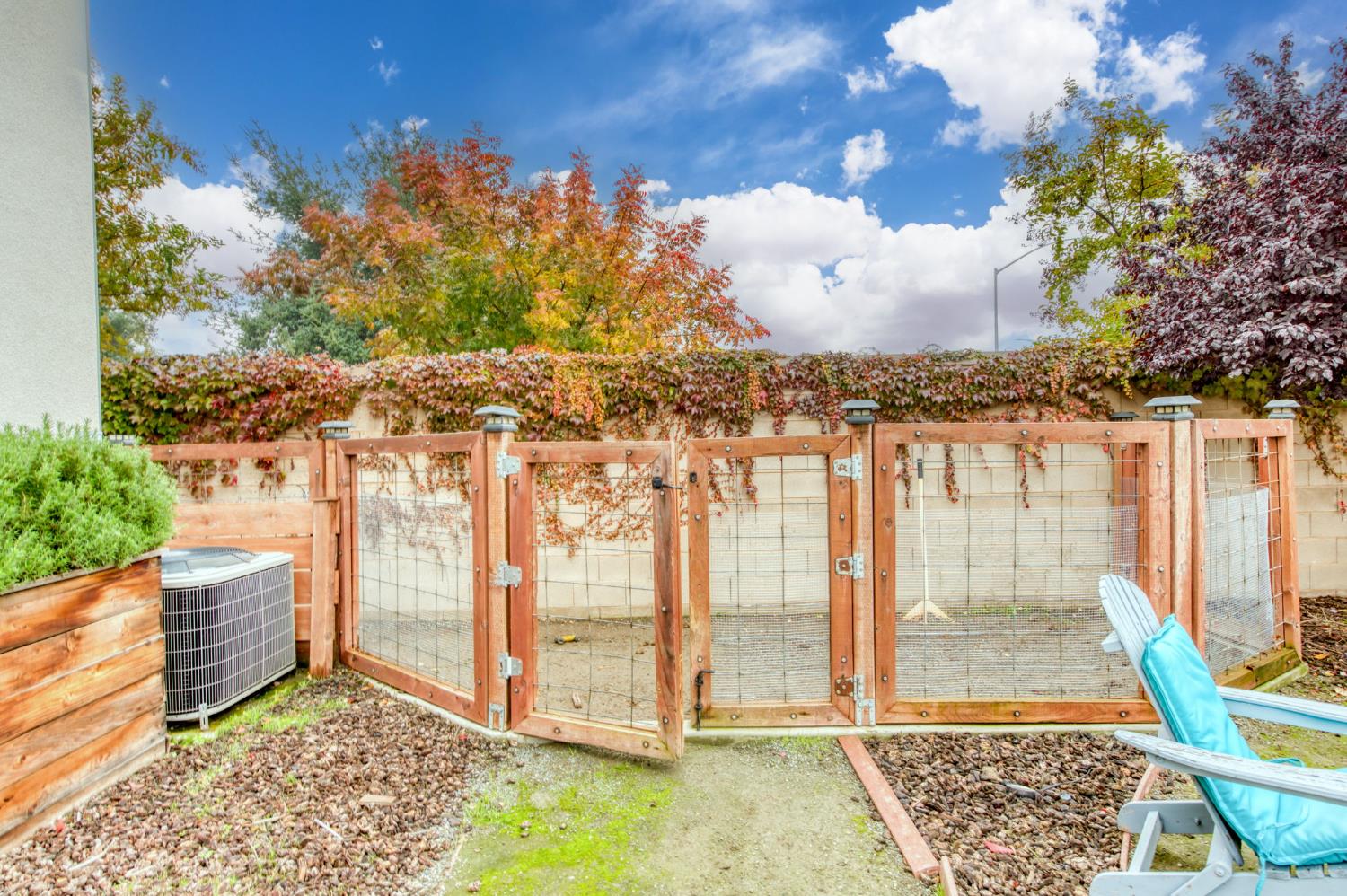 4407 N Casey Ave, Fresno, CA 93723